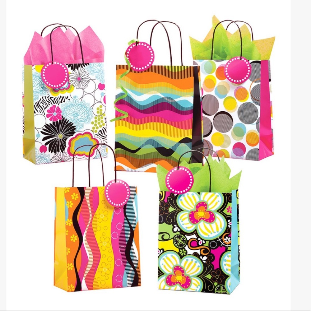 Innisbrook- Set of 5 Fashion gift bags/tags- various designs/colors as pictured